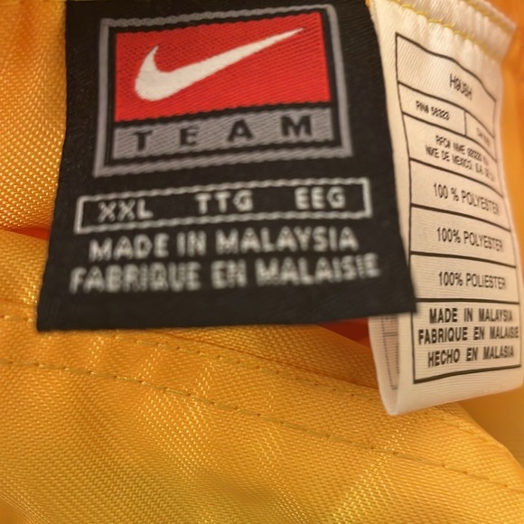 Nike Basketball XXL Reversible Hoodie - Picture 3 of 8